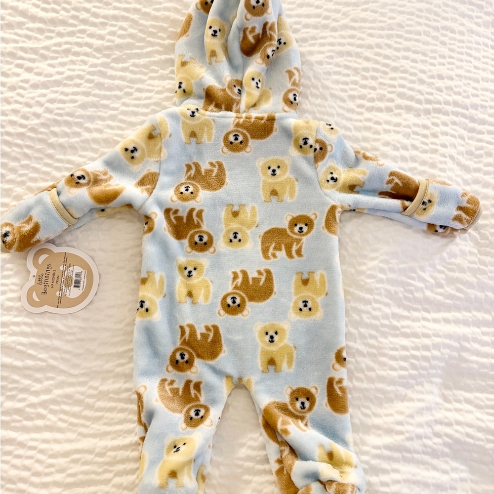 NWT Little Beginnings 0-3M Bear Fleece Pramsuit Hooded Winter Jumpsuit - Picture 3 of 7